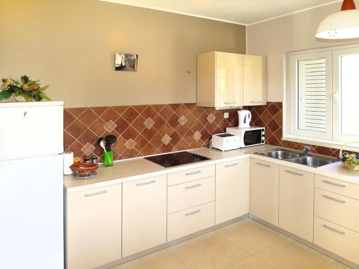 Apartment Perisa - Sib240 By Interhome Гребастика Экстерьер фото